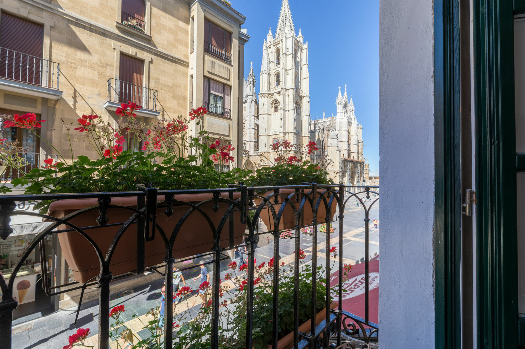 Hotel Hostal Albany Ancha León Exterior foto